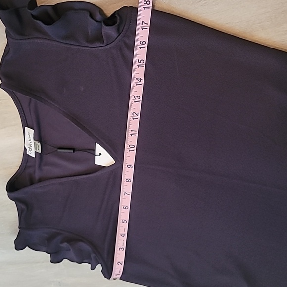 NWT Calvin Klein blouse size S - Picture 4 of 5